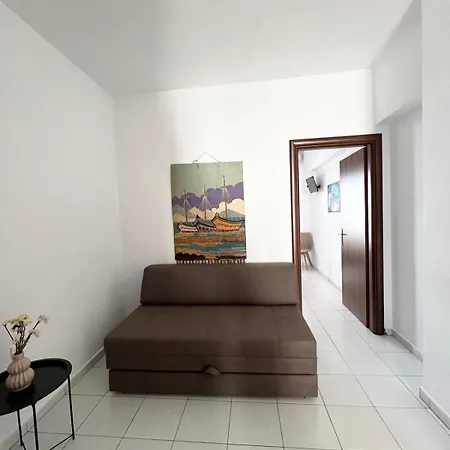 Asterofos Apartment *